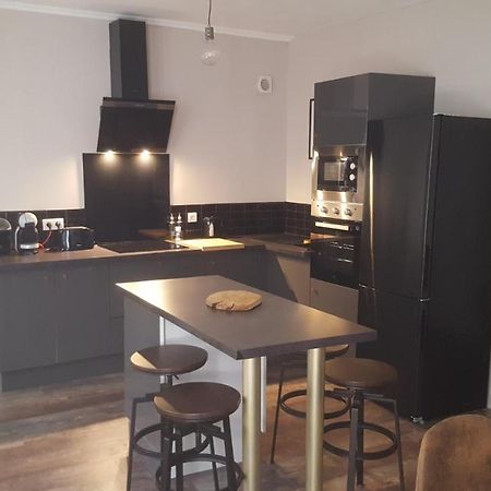 Appartement Spacieux Et Atypique Sedan Exteriör bild